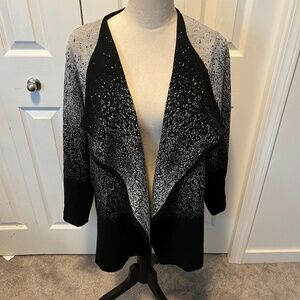 Contemporarie size L cardigan